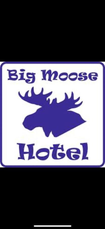 Big Moose Pattaya Hotel Exterior foto